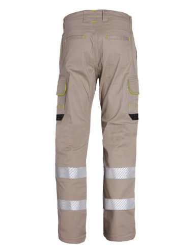 Pantalón de trabajo stretch con bandas reflectantes segmentadas, triple costura y 6 bolsillos. Comodidad, resistencia y visibili
